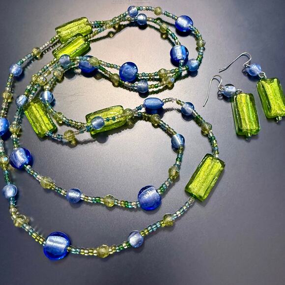 Gorgeous Handcrafted Blue & Green Artisan Glass Beaded Set - Picture 4 of 10
